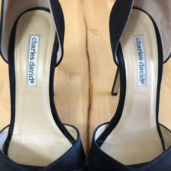 Charles David Black Satin Seduction Platform Heels - Picture 4 of 8